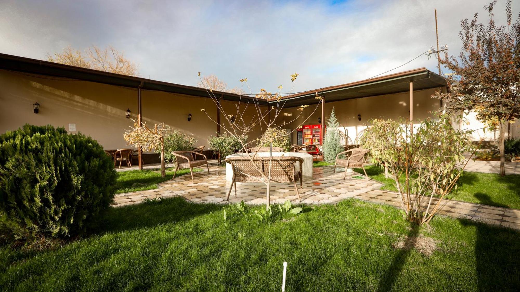 טשקנט Shosh Apartments מראה חיצוני תמונה